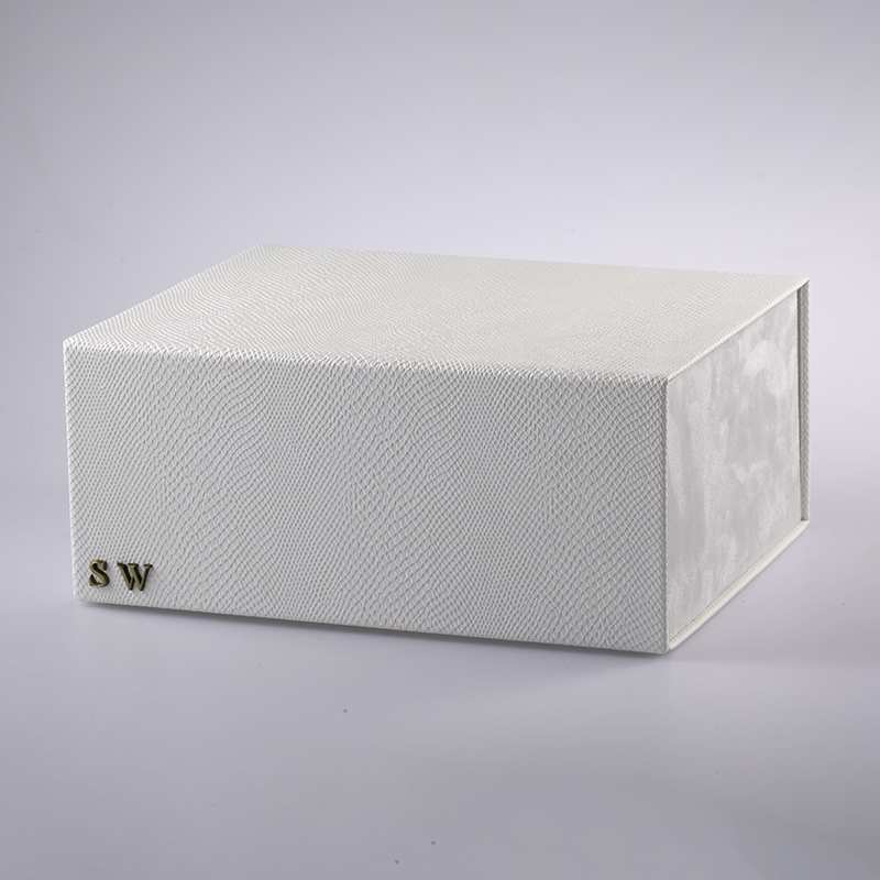 Cosmetic Box